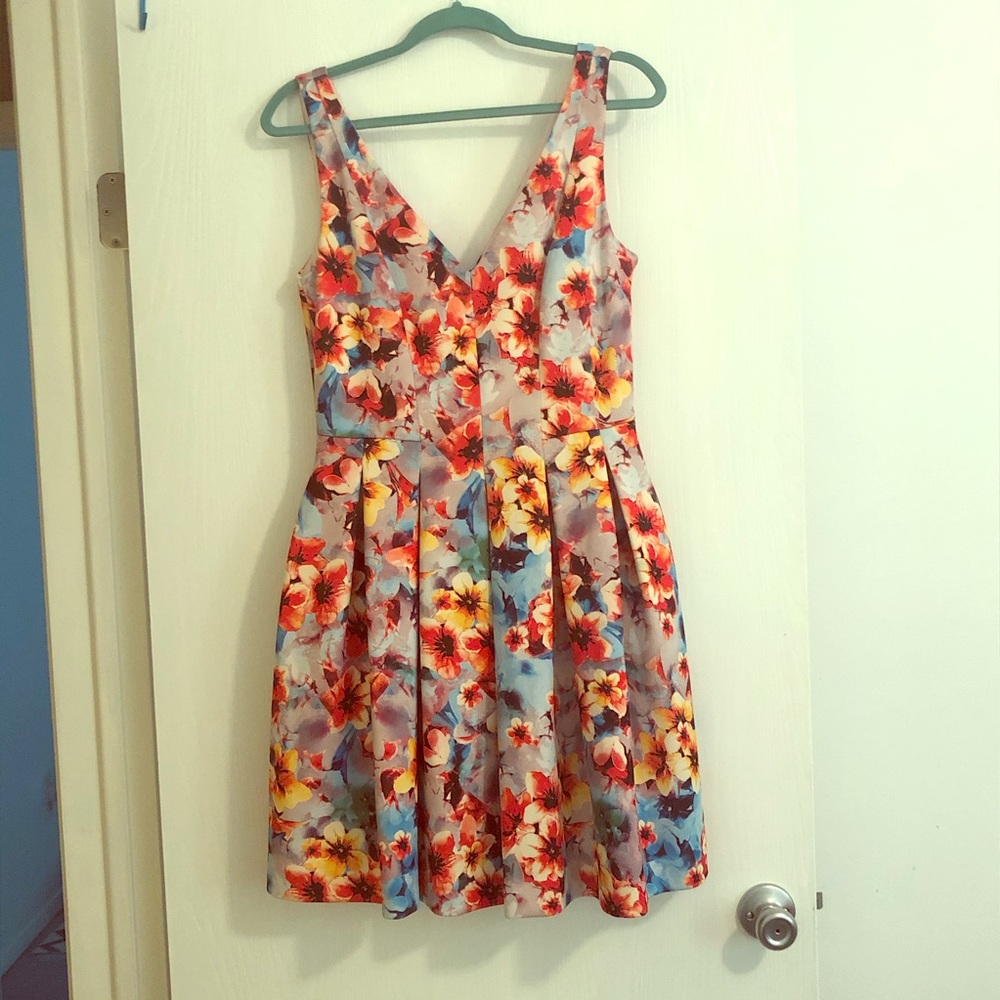 Betsey Johnson sleeveless aline floral dress 6
